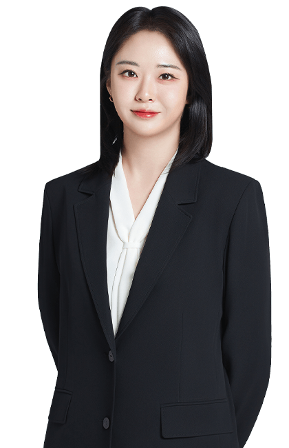 김윤진