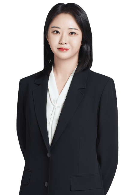 김윤진